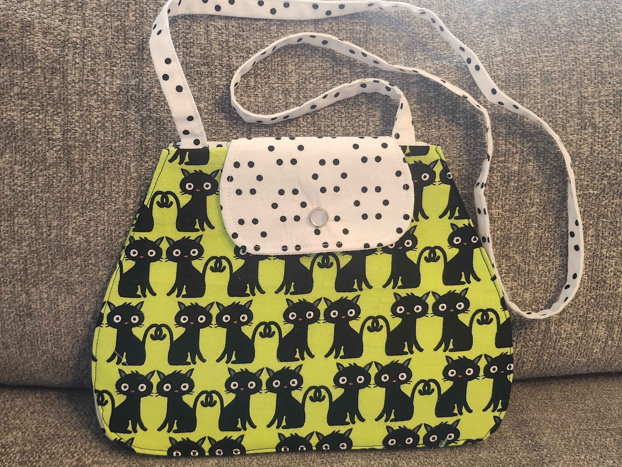 Black Cat Tulip Bag