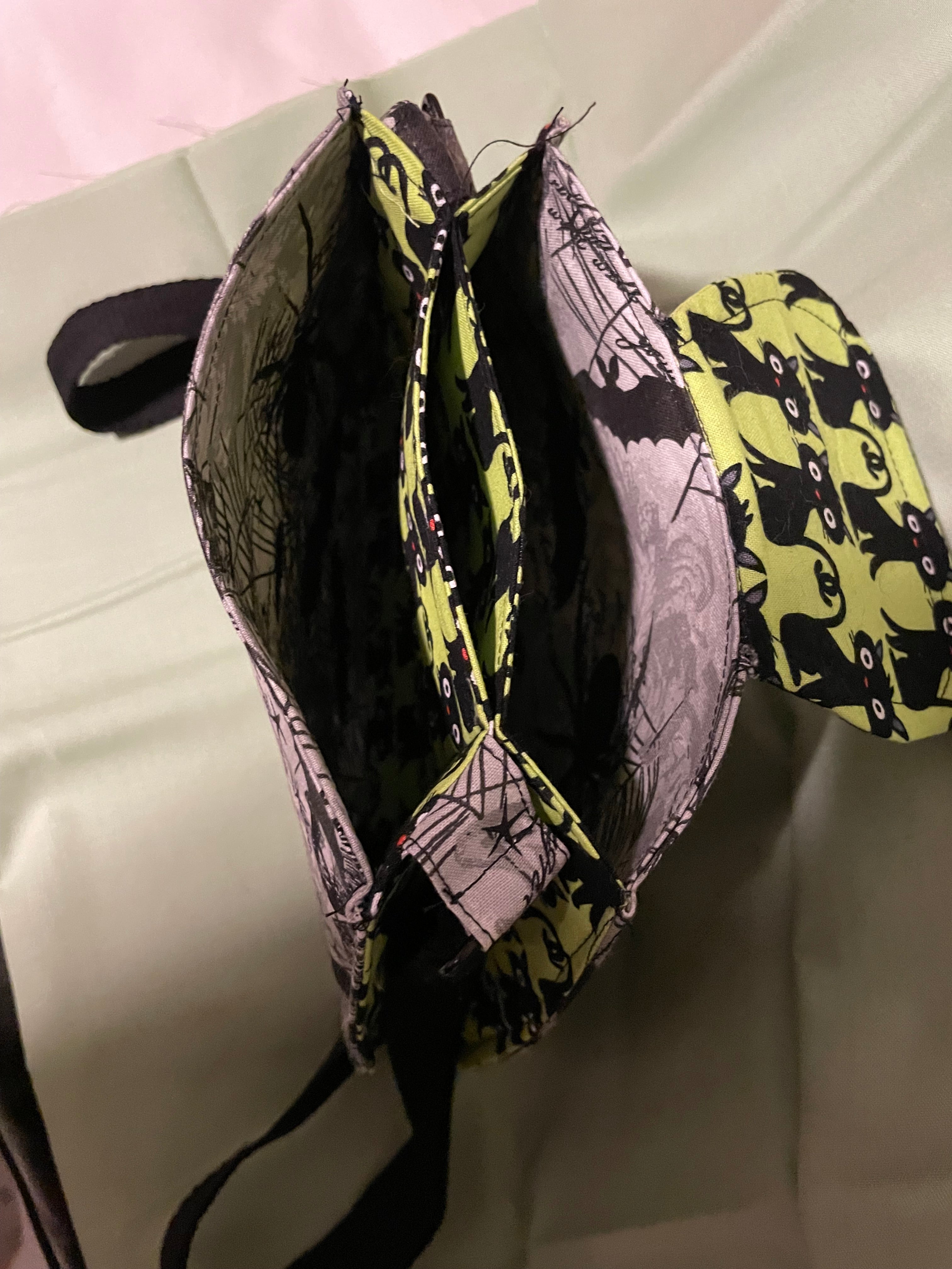 Spooky Spiders Tulip Bag